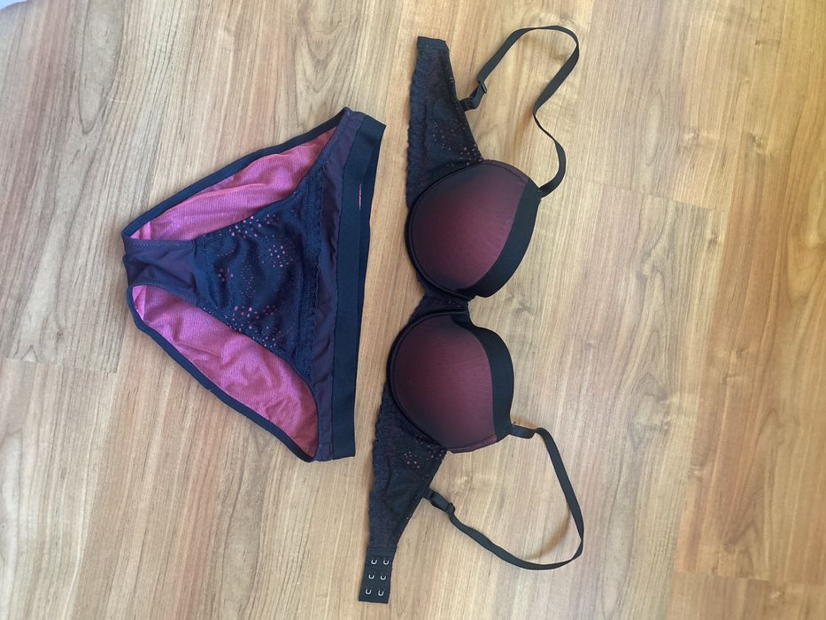 biustonosz Triumf rozm. 65 E