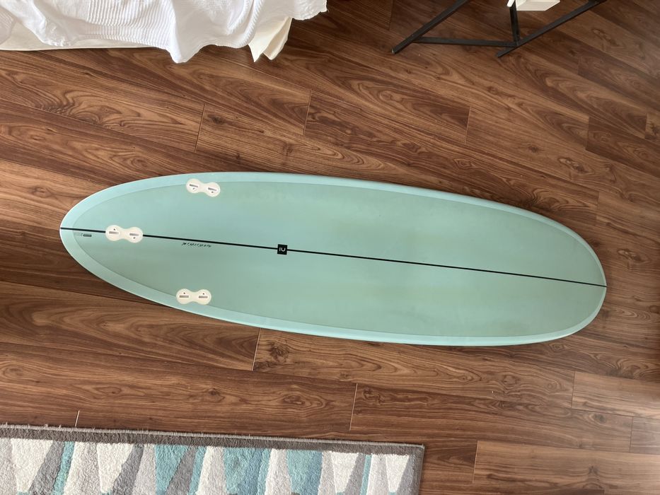 Prancha Surf Olaian Midlenght 7.0 em excelente estado