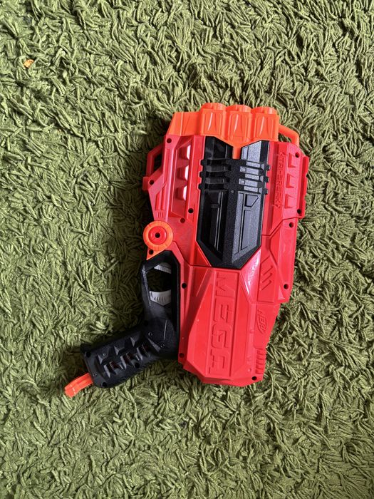 Nerf mega + 10 strzałek