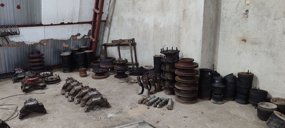 Розборка грузовых прицепов