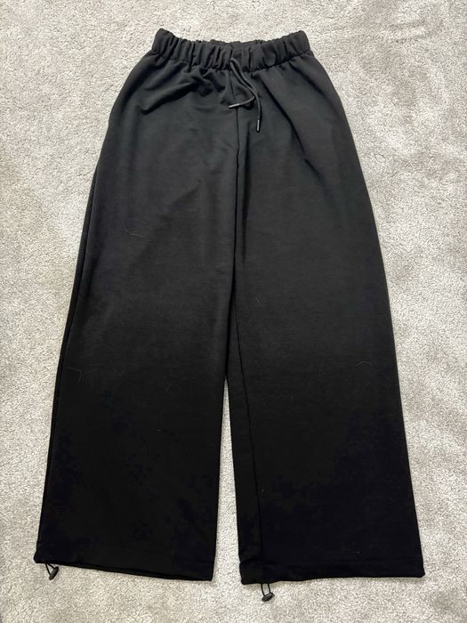 Жіночі широкі штани