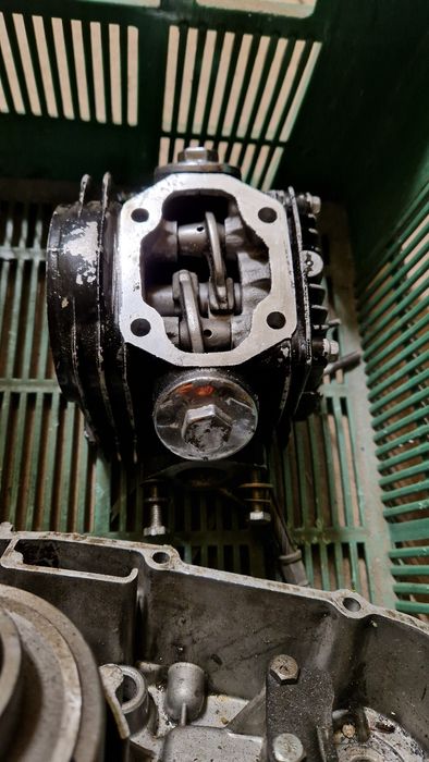 Czesci silnika 125ccm Chinski Cross