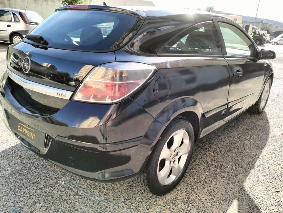 Opel Astra GTC 1.3 CDTi