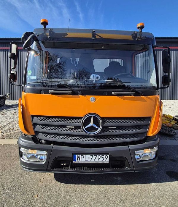 Mercedes-Benz
