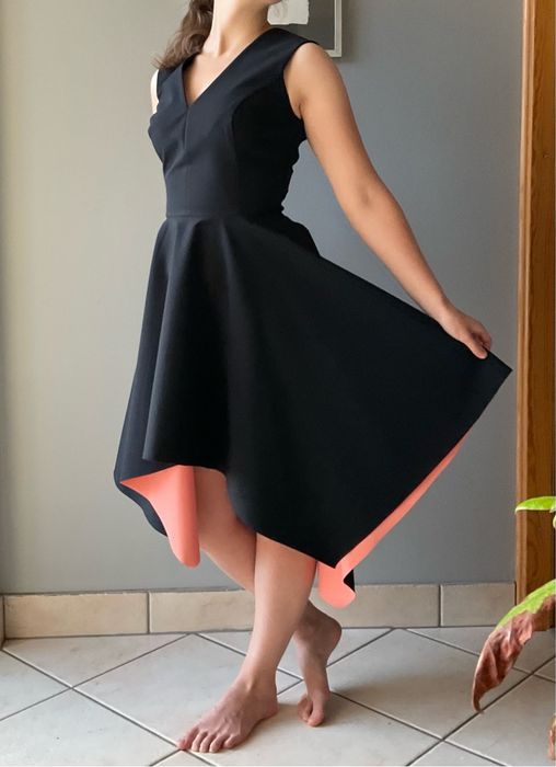Czarna sukienka - idealna na bal lub studniówkę! Mohito, Rozmiar 34