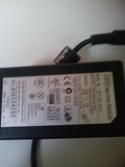 Various chargers64585347208833126