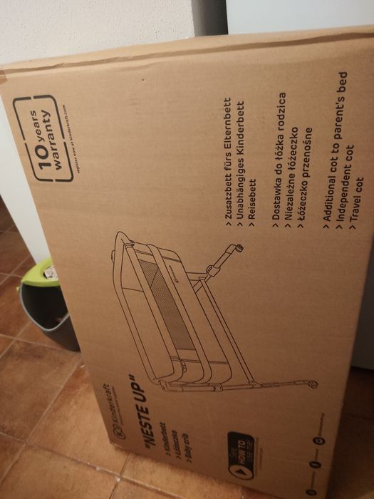 Cama de encostar "Neste Up" da  Kinderkraft