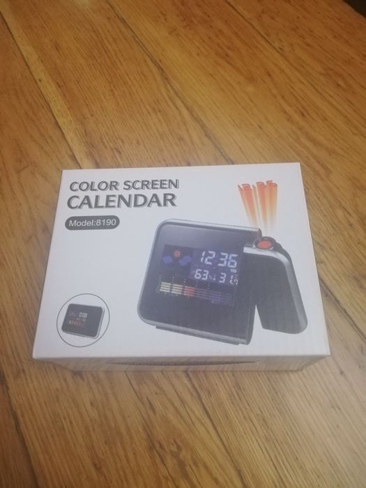 Часи с метеостанцией