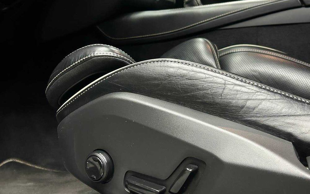 Volvo S90 2017 року