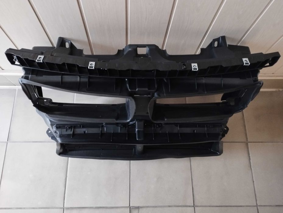 BMW X1 F48 51747374197 51748499134 жалюзі 8779815 до рест 5174187798