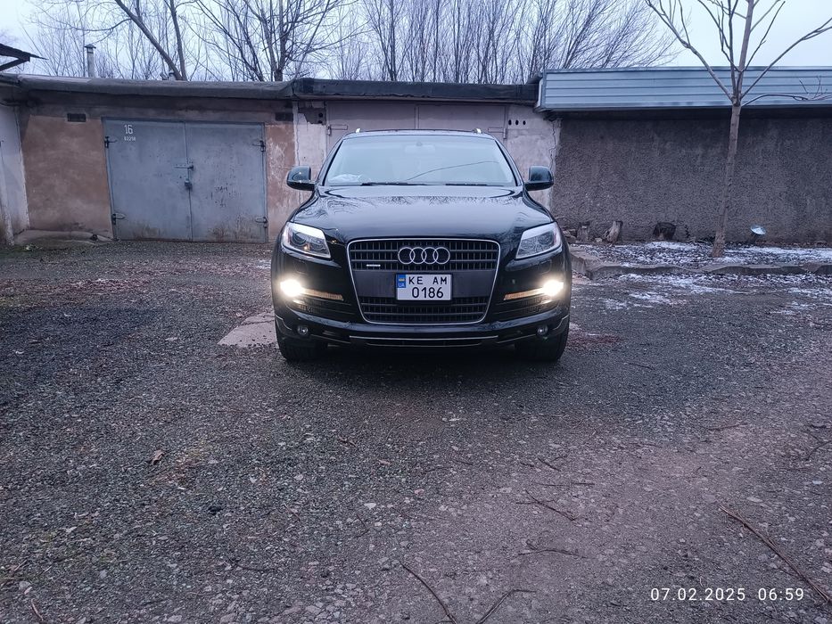 Audi Q7 3.0 TDI 2007 г