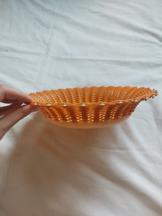 Plastikowy koszyk prl