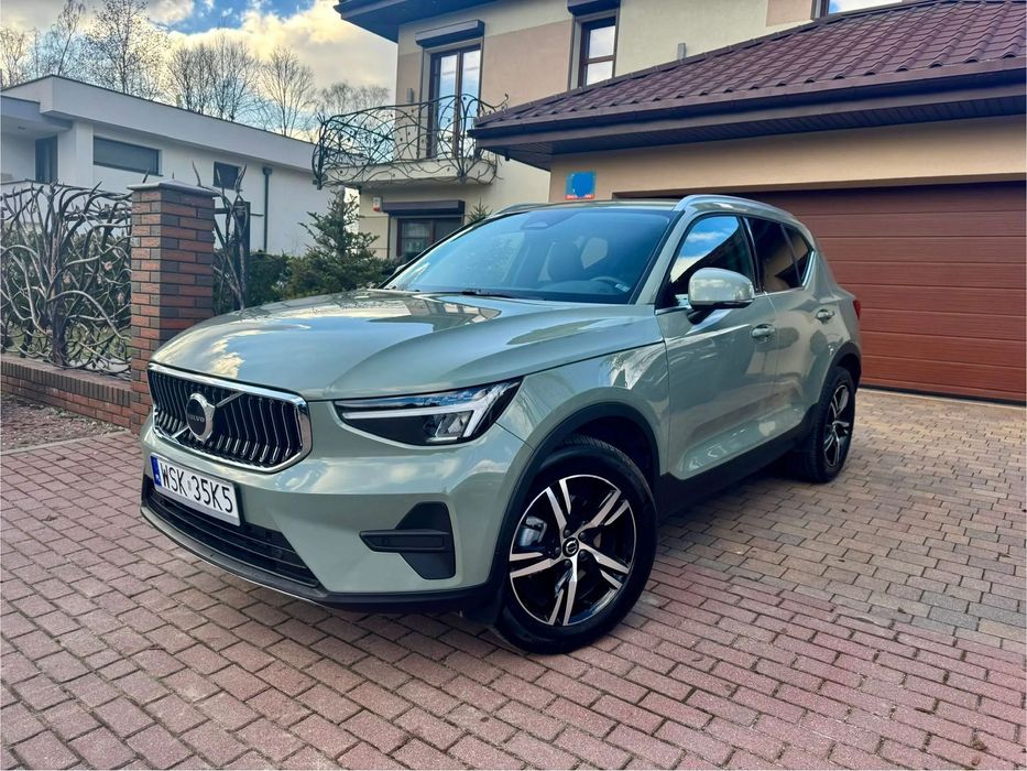 Volvo XC 40 B5 2025, 4x4 Jak nowe