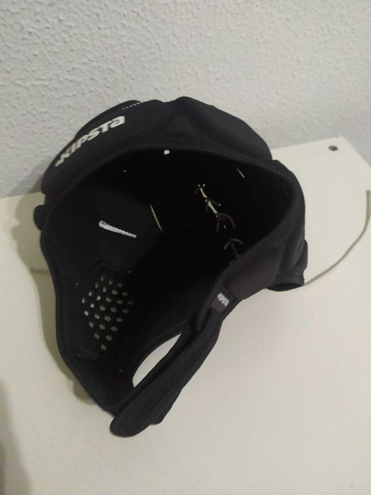 Râguebi, blusa, capacete, proteção de dentes