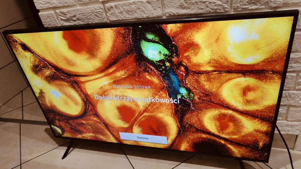 Samsung 43cali smart tv  4K UHD z Wi-Fi, z konca 2022r