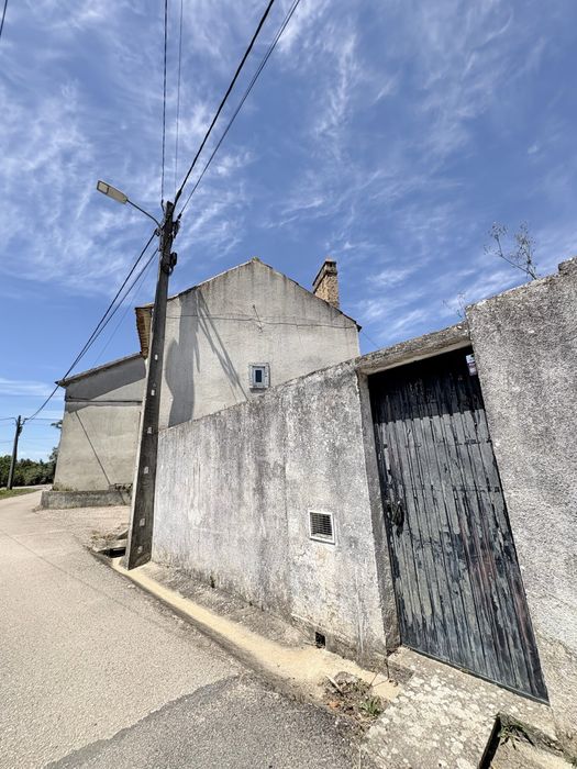 Moradia com terreno