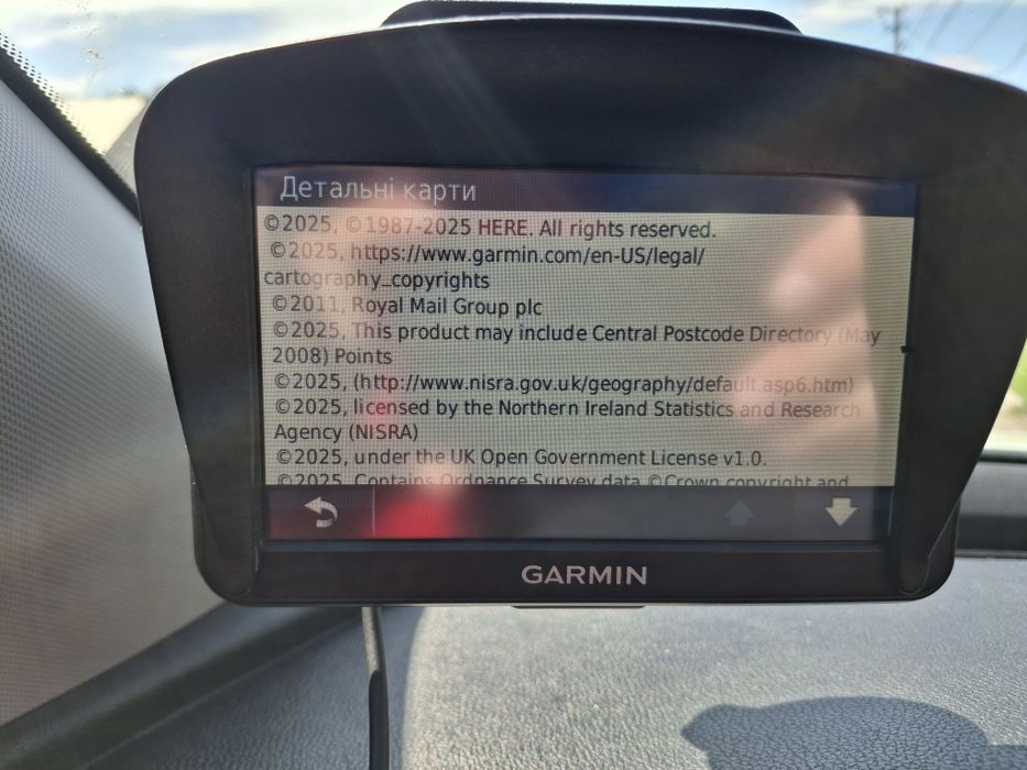 GPS навігатор Garmin Nuvi 50
