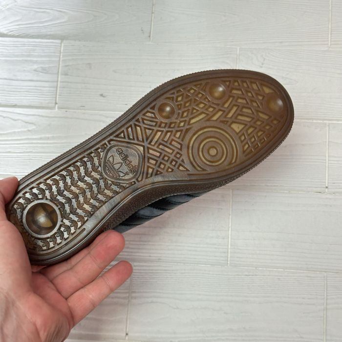 Жіночі кросівки adidas zpezial