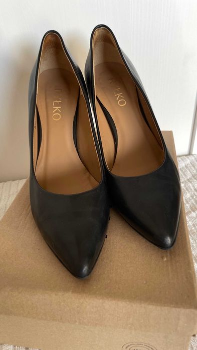 Czarne skórzane czółenka na szpilce Ryłko 41 sexy
