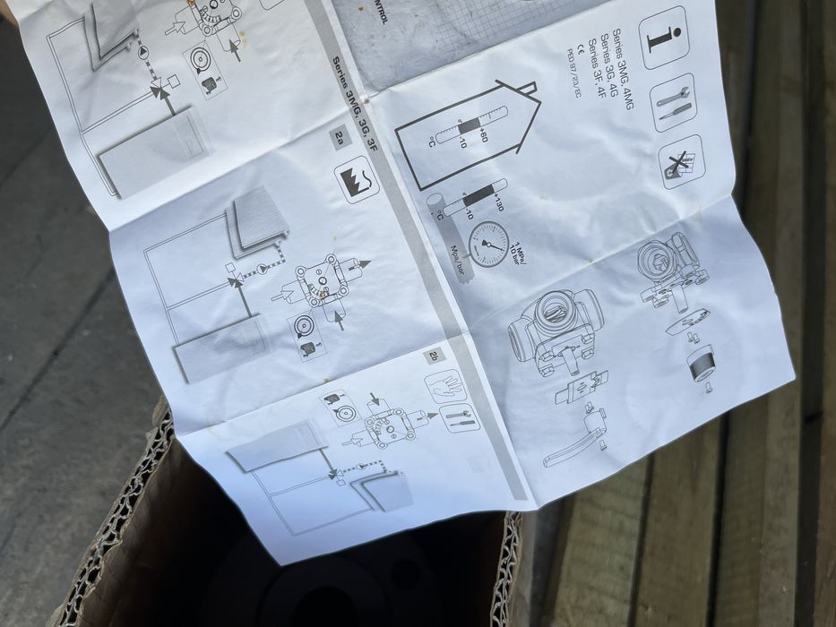 Zawór ESBE żeliwny kołnierz. 4F DN32