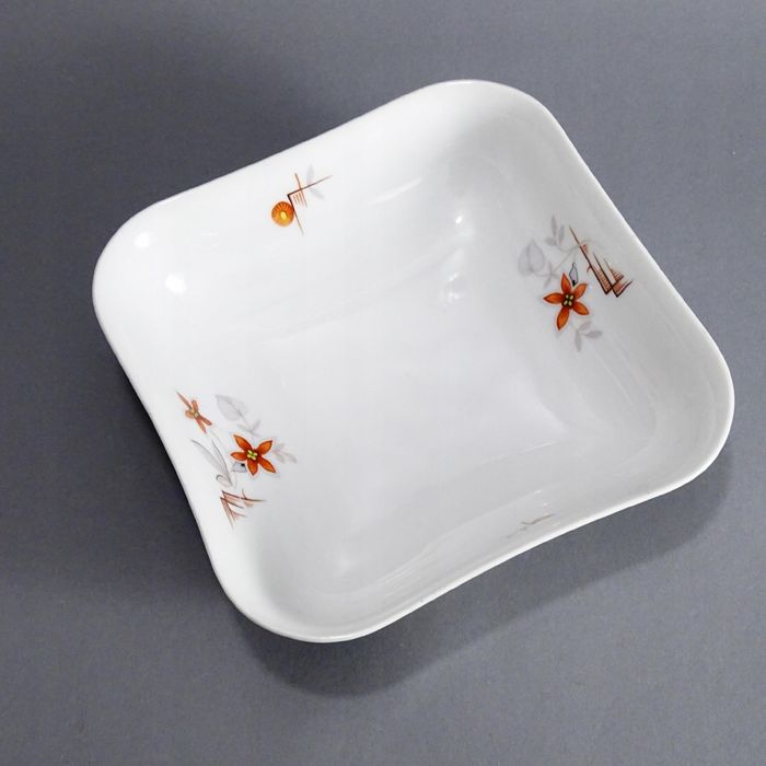 art deco przedwojenna porcelanowa salaterka