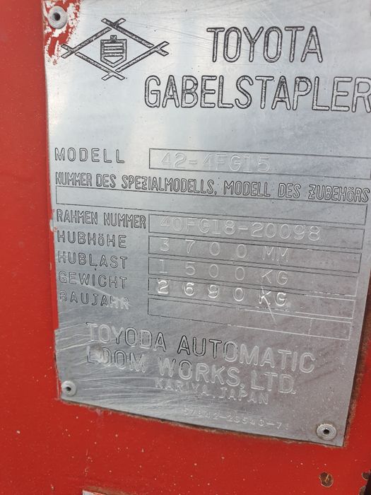 Wózek widłowy Toyota bardzo ładny stan