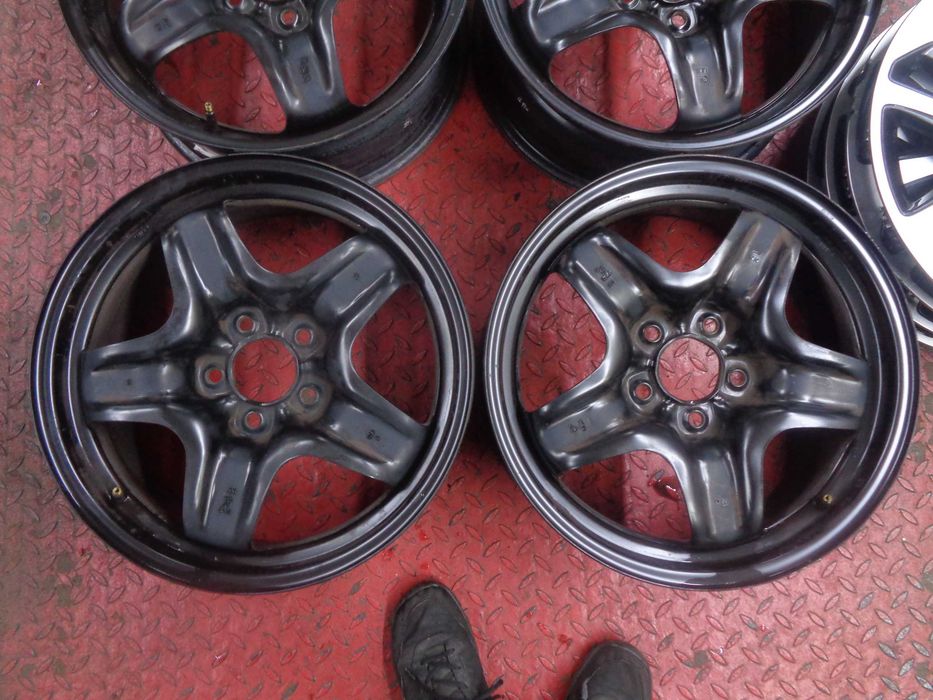 FELGI 7Jx17 OPEL INSIGNIA , ASTRA-J , Strukturalne , imitacja alu , 5x115 , Ładne