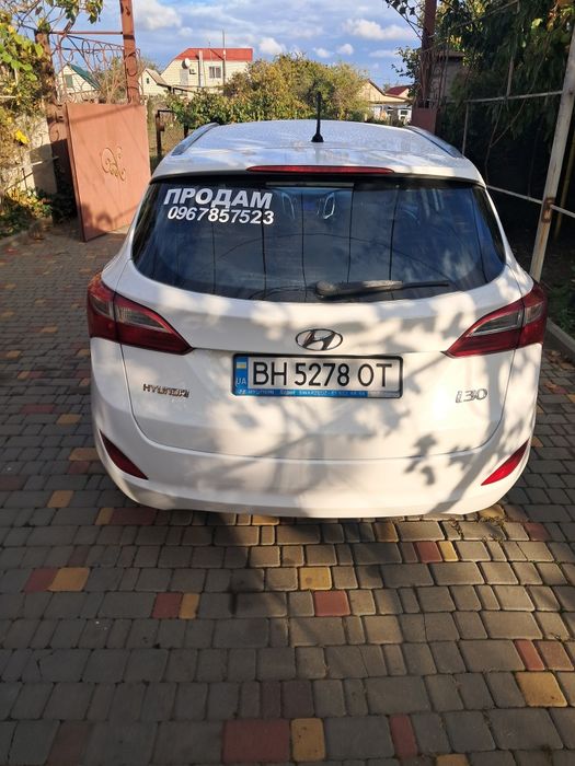 Hyundai i30 2 покоління універсал