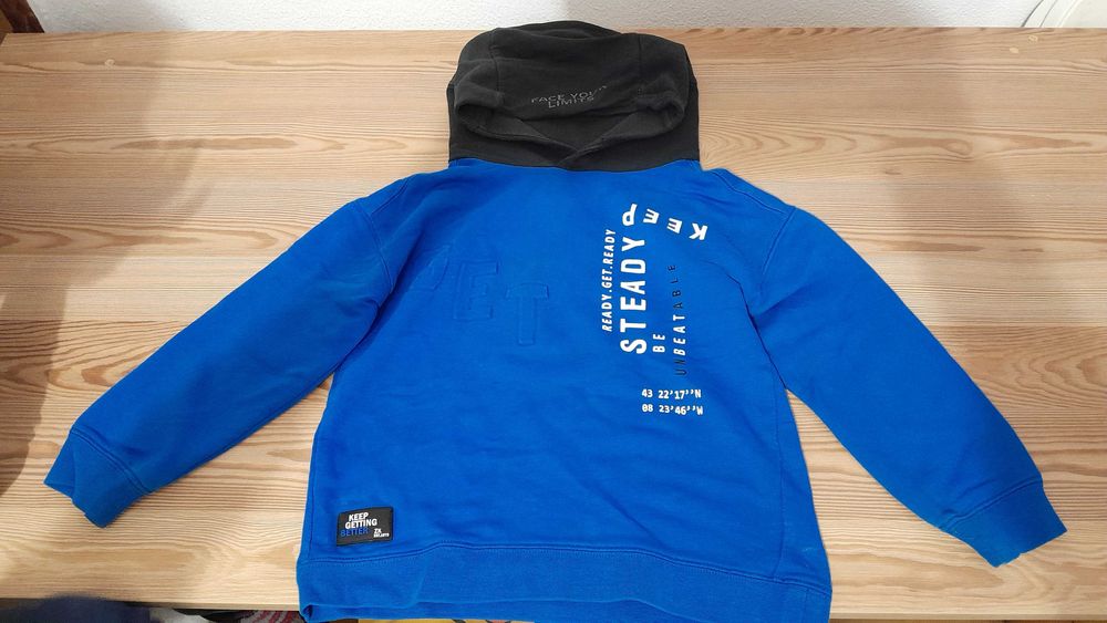 Camisola com capuz menino