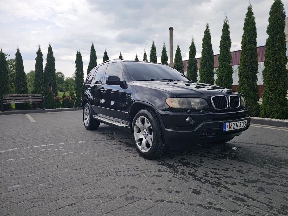 Продам BMW X5 E53