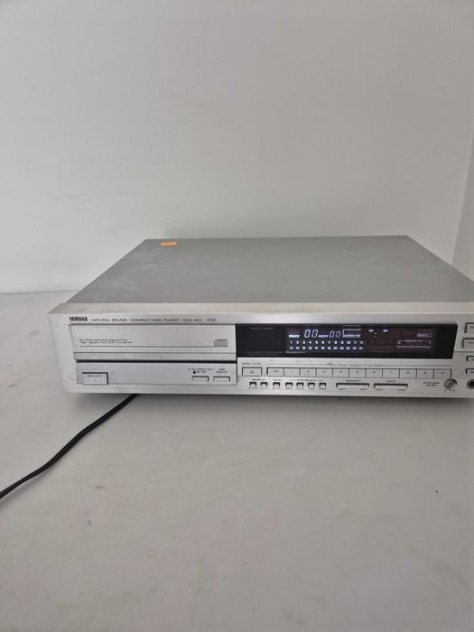Yamaha CDX-810 odtwarzacz CD bez pilota