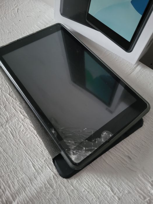 Під ремонт Планшет Blackview tab 50