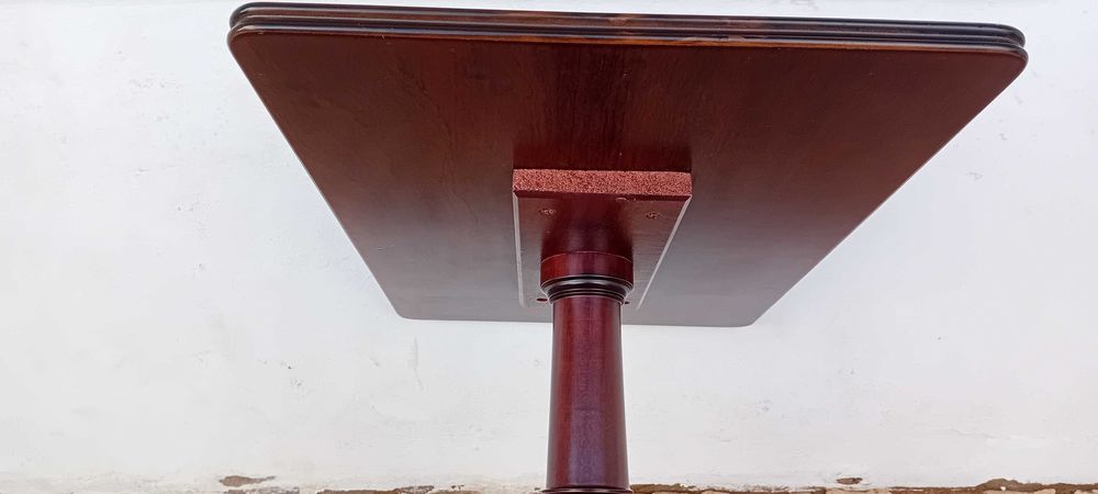 Mesa de Apoio em Madeira Nobre!