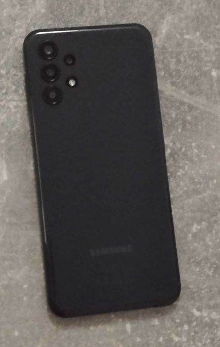 Samsung Galaxy A13 com 4 capas 50€