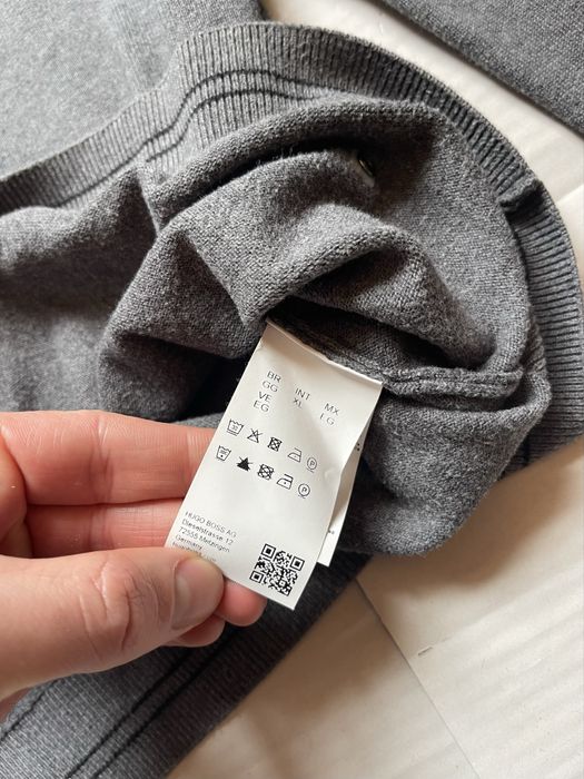 Чоловічий светр Boss