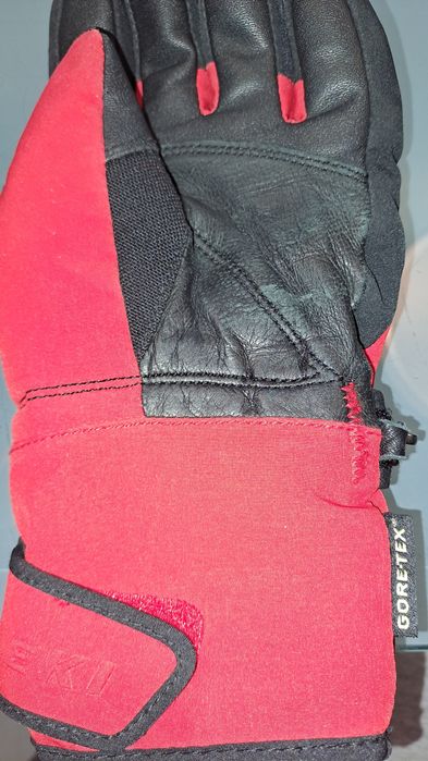 рукавички leki для підлітка.