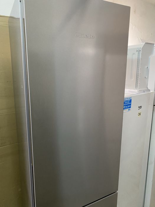 Frigorifico Miele combinado cinzento