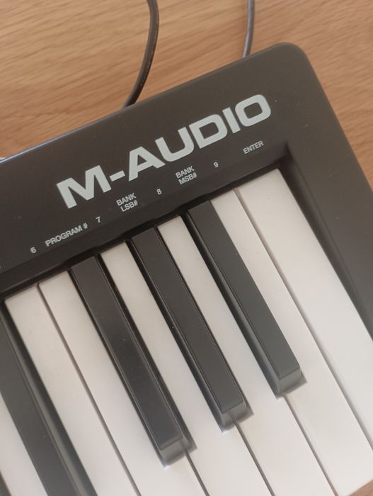 Teclado M-AUDIO keystation 49