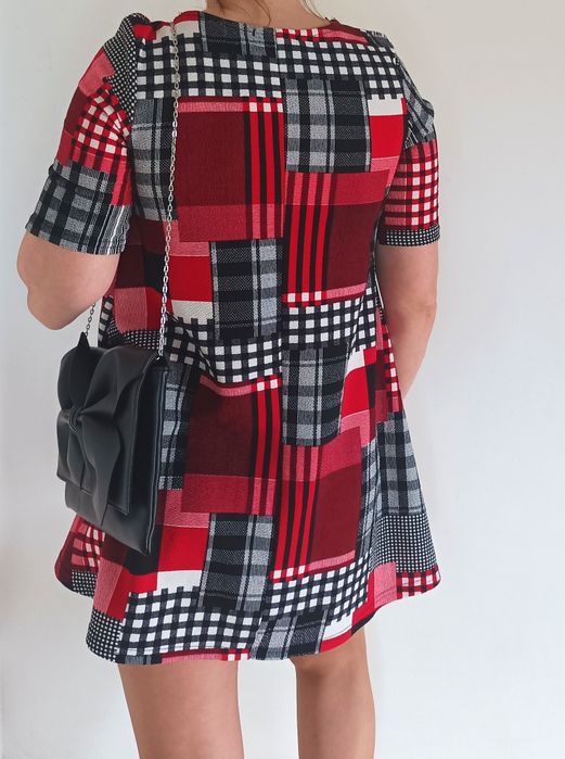 Mini sukienka trapezowa tunika na codzien na lato Select 10/38/M nowa
