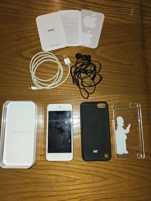 Apple ipod touch 5th 32GB