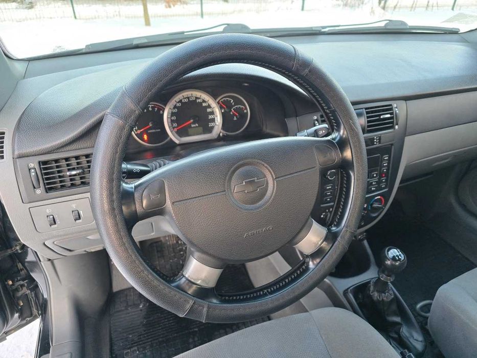 Продам  Chevrolet Lacetti 2004. Можна в розстрочку, під викуп.