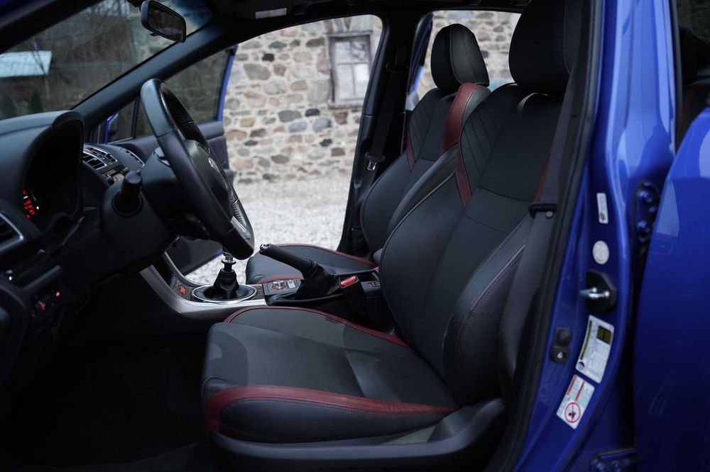 2016 рік Subaru WRX STI