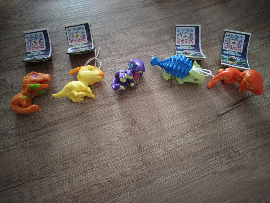 Dinozaury Kinder joy
