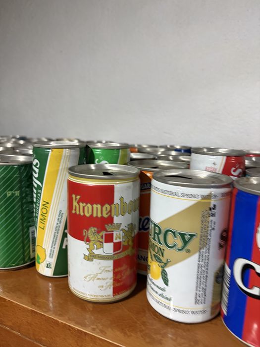Latas antigas