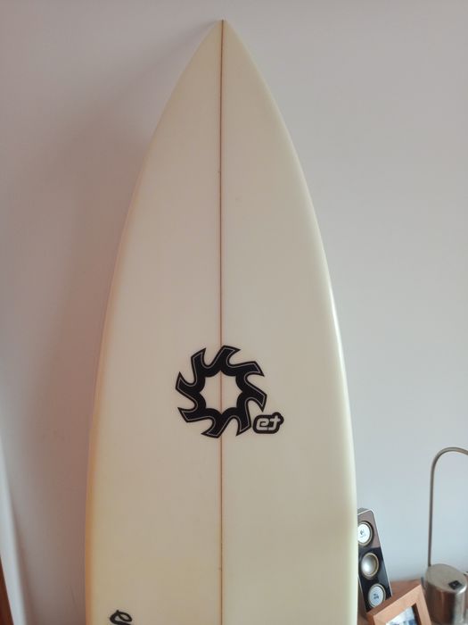 Prancha de Surf semi NOVA 6'4 (28L)