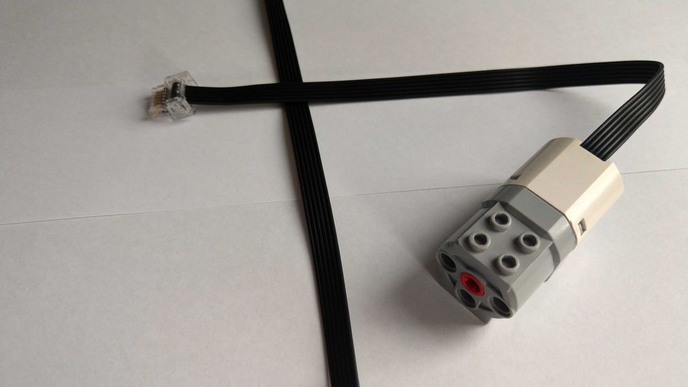 Lego przewód z wtyczką do silnika Lego WeDo 2.0 45303 Powered UP