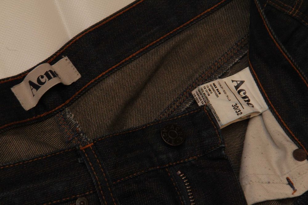 ACNE Studios 30 Crop Dry Denim джинсы из сырого денима