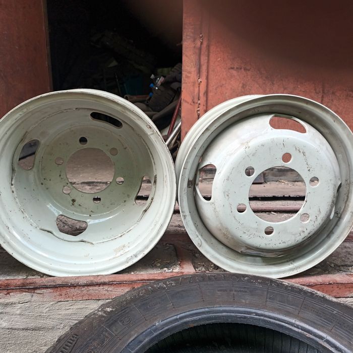 Шины, диски 175р16с (215/65р16) (235/75р15) газель, нива, соболь, уаз