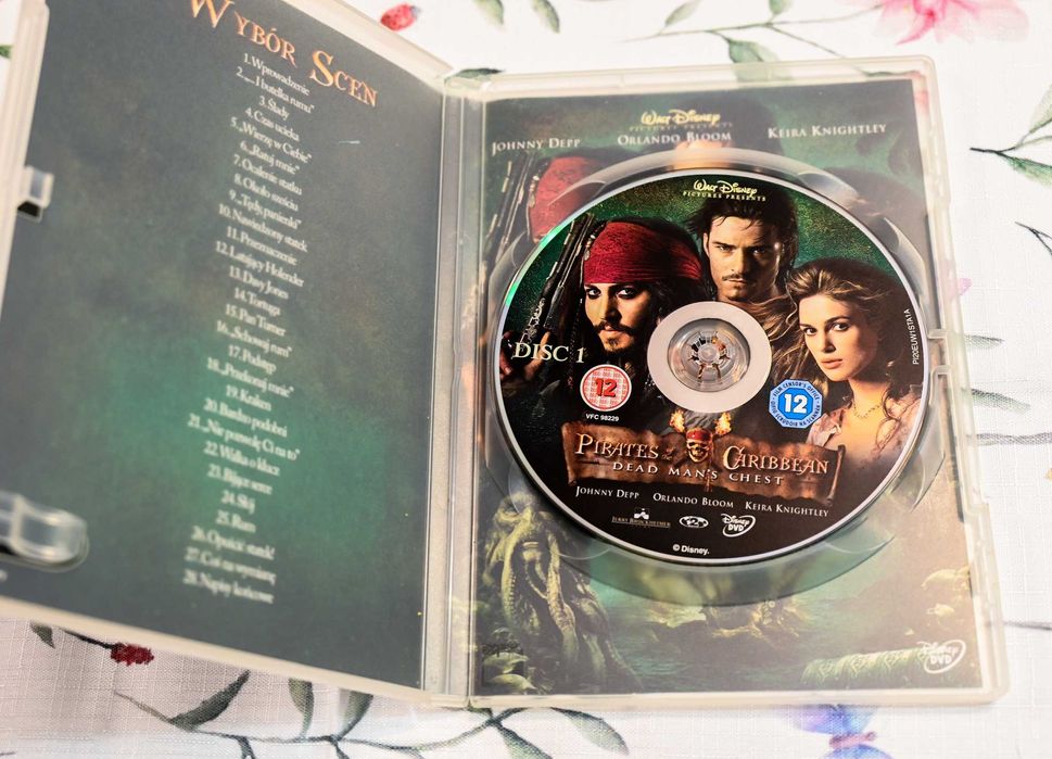 Piraci z Karaibów: Skrzynia Umarlaka - płyta DVD
