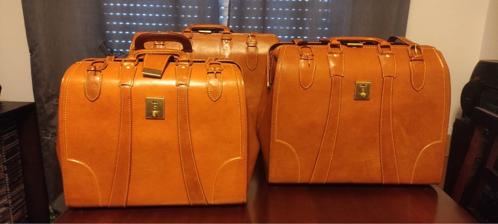 Conjunto de 3 malas em coro genuína